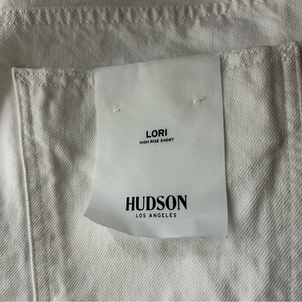 NWT Hudson Lori High Rise White Denim Shorts Button Fly - Picture 12 of 14